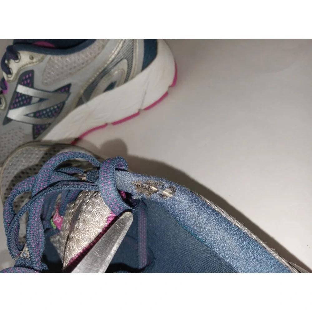 New Balance 840 v3‎ Running Shoes Womens 10 Silver Purple Athletic Gym Sneakers